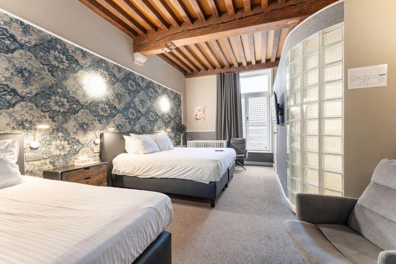 Hotel Karel De Stoute Брюгге Экстерьер фото