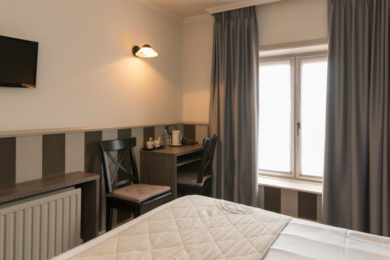 Hotel Karel De Stoute Брюгге Экстерьер фото